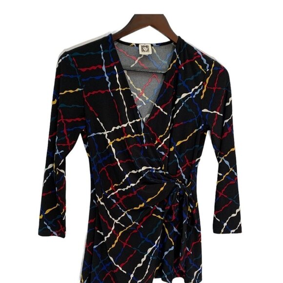 anne Klein🖤Cross Over V- Neck Top Black Geometric Design Size S - Picture 2 of 7